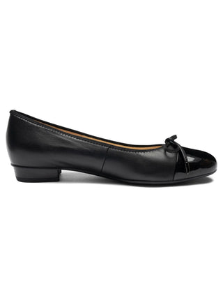 Belinda Women's Bow Ballet Flat - Black / Black Patent