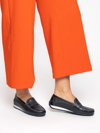 Women's Nomad Loafer - Navy