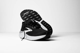 Women's Ariel GTS 26 - Black / Grey / White
