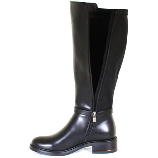 Women's Wanderlust Sandra