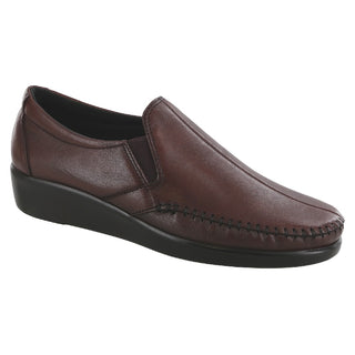 sas womens wide leather slip on wedge dream wine