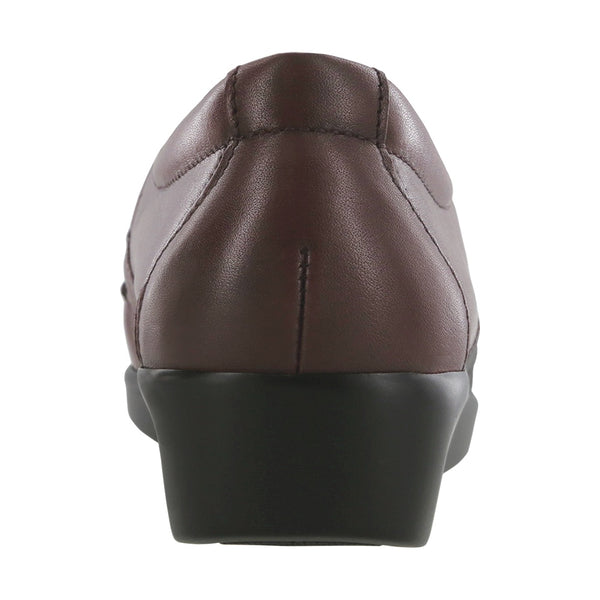 sas womens wide leather slip on wedge dream wine