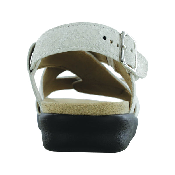 sas womens comfort sandal huggy vanilla